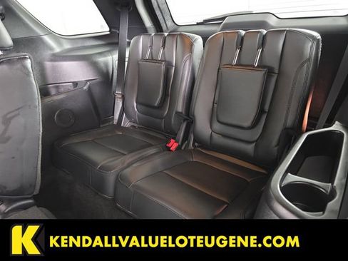 Used 2016 Ford Explorer XLT w/ Equipment Group 202A image 20