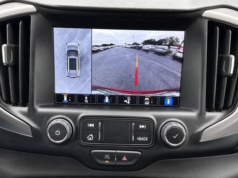 Used 2024 GMC Terrain AT4 w/ Infotainment Package II AWD/4WD image 26