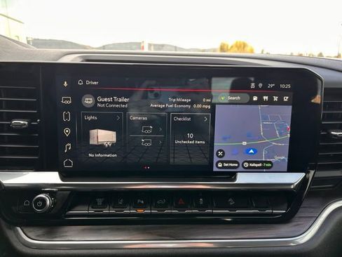 Used 2025 GMC Sierra 3500 SLT w/ SLT Premium Package image 18