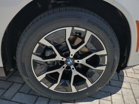 New 2026 BMW X3 xDrive30i w/ Convenience Package AWD/4WD image 11