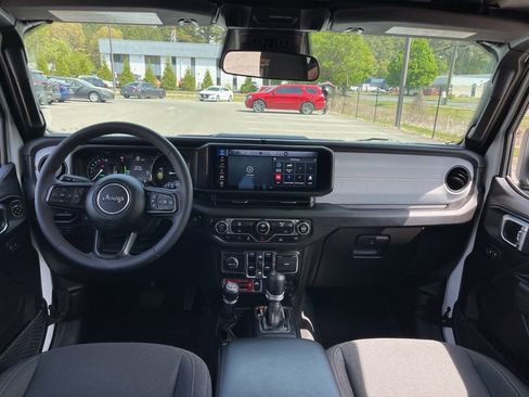 Certified 2025 Jeep Wrangler Unlimited Sport S 4xe image 8