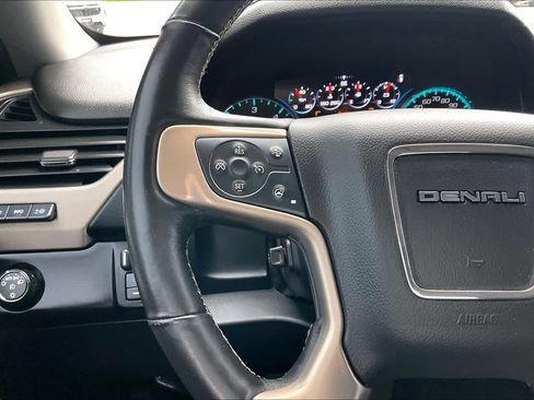 Used 2017 GMC Yukon Denali w/ Open Road Package RWD image 23