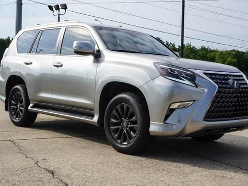 Used 2023 Lexus GX 460 Premium w/ Premium Package AWD/4WD image 2