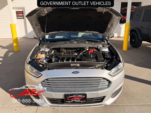 Used 2016 Ford Fusion S image 17