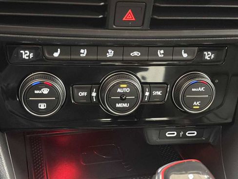 Used 2023 Volkswagen Jetta GLI Autobahn FWD image 20