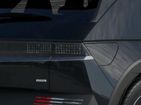 New 2026 Hyundai Ioniq 5 SE image 10