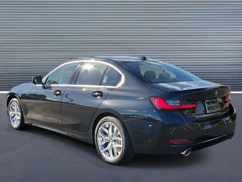 New 2026 BMW 330i Sedan w/ Premium Package image 4