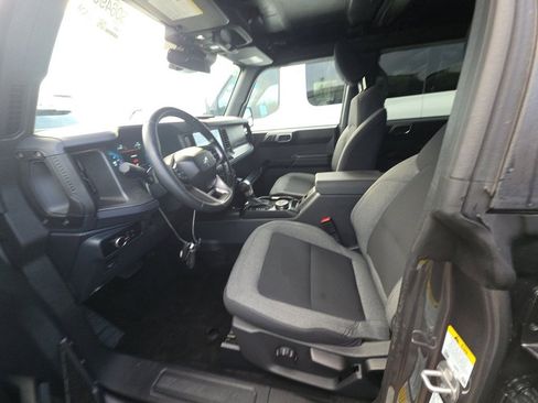 Used 2025 Ford Bronco Big Bend image 8