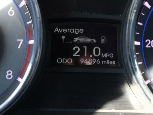 Used 2011 Hyundai Sonata Limited w/ Navigation Pkg 5 FWD image 23