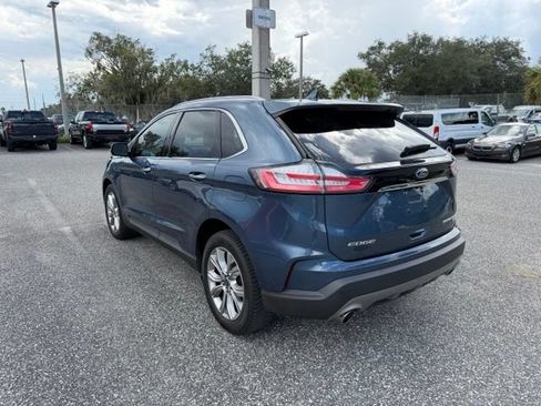 Used 2019 Ford Edge Titanium FWD image 4