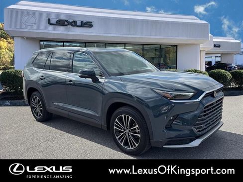 Used 2026 Toyota Grand Highlander AWD Hybrid image 7