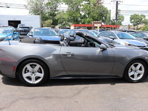 Used 2026 Ford Mustang Premium RWD image 6