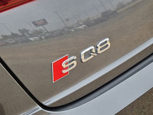 Used 2023 Audi SQ8 Premium Plus image 12