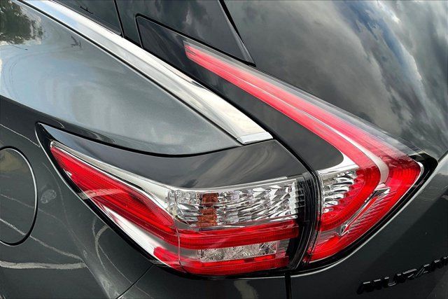 Used 2018 Nissan Murano SL w/ Midnight Edition Package AWD/4WD image 23