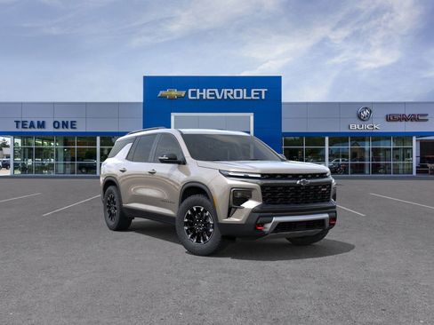 New 2026 Chevrolet Traverse Z71 w/ Driver Confidence Package image 25
