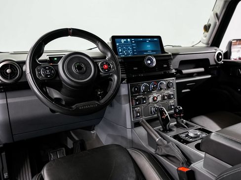 Used 2024 INEOS Grenadier Station Wagon AWD/4WD image 9