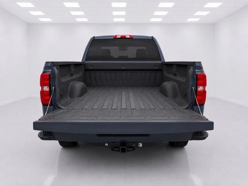 Used 2017 Chevrolet Silverado 1500 W/T RWD image 9