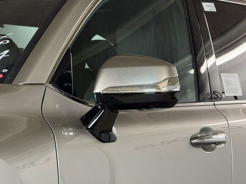 New 2025 Lexus LX 700h Luxury image 7