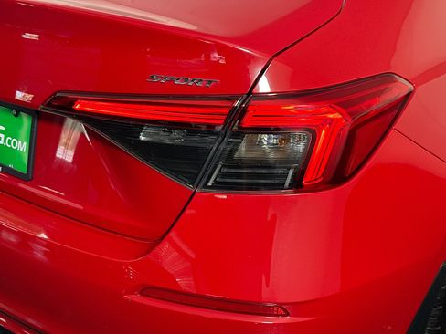Used 2022 Honda Civic Sport image 34