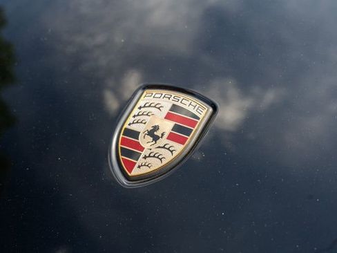 Used 2014 Porsche Cayenne AWD/4WD image 9