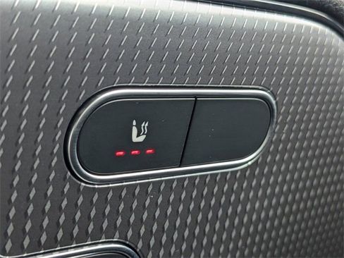 Used 2023 Mercedes-Benz GLA 250 4MATIC image 23