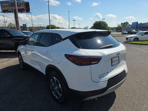 Used 2025 Chevrolet Blazer LT AWD/4WD image 6