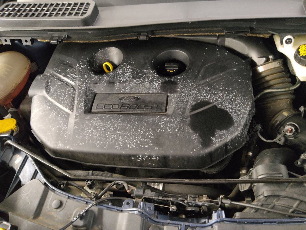 Used 2018 Ford Escape Titanium w/ Ford Safe & Smart Package FWD image 30