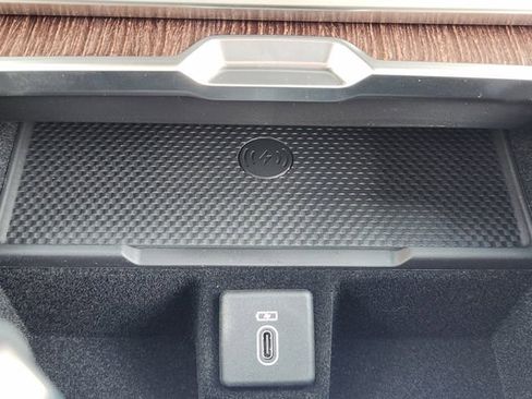 New 2026 Land Rover Range Rover SE AWD/4WD image 18