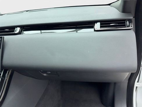 Used 2025 Land Rover Range Rover Velar Dynamic SE image 40