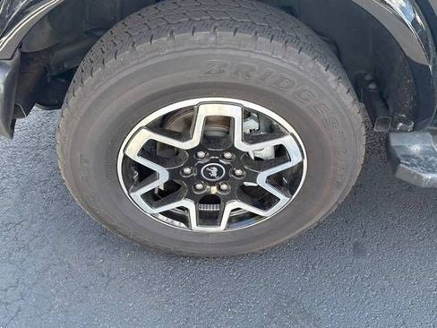 Used 2023 Ford Bronco Outer Banks AWD/4WD image 8