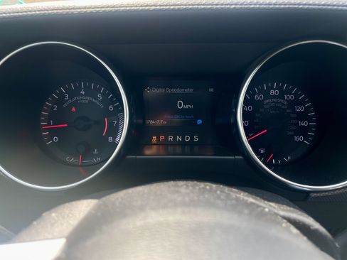 Used 2019 Ford Mustang Coupe w/ Equipment Group 101A RWD image 18