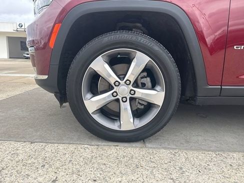 Used 2021 Jeep Grand Cherokee L Limited image 22