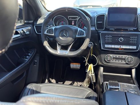 Used 2018 Mercedes-Benz GLE 63 AMG S image 31