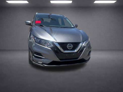 Used 2021 Nissan Rogue Sport SV FWD image 20