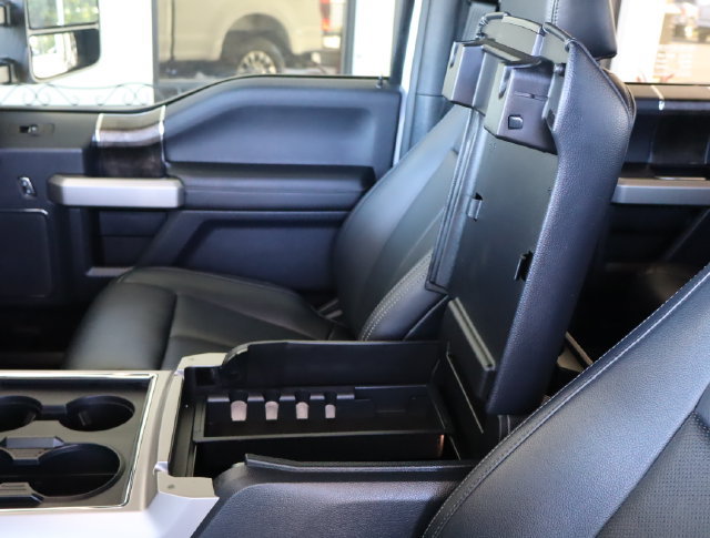 Used 2022 Ford F350 Lariat w/ Lariat Ultimate Package AWD/4WD image 44