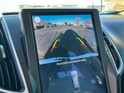 Used 2024 Ford Edge SEL w/ Sport Appearance Package image 23