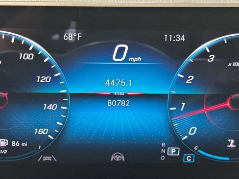 Used 2021 Mercedes-Benz GLA 250 image 32