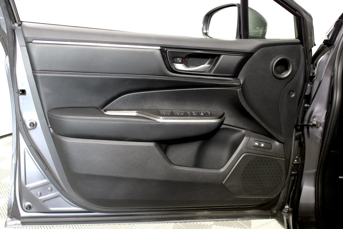 Used 2019 Honda Clarity Plug-In Hybrid image 9