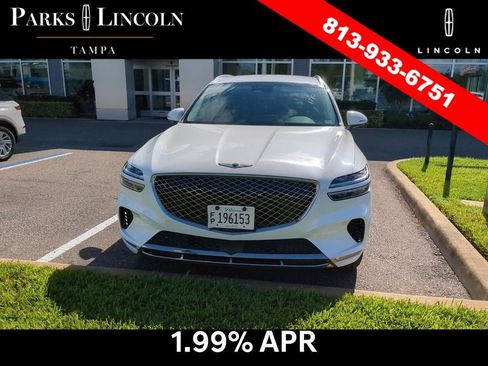 Used 2025 Genesis GV70 2.5T AWD/4WD image 6