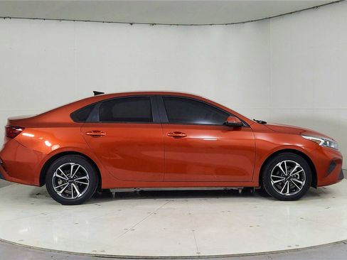 Used 2023 Kia Forte LXS w/ LXS Technology Package image 8