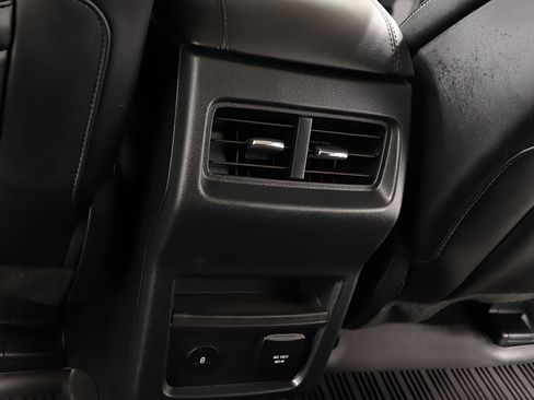 Used 2024 Ford Edge SEL w/ Convenience Package AWD/4WD image 25
