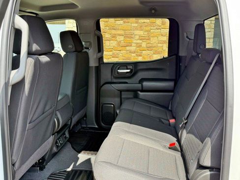 New 2026 Chevrolet Silverado 1500 Custom Trail Boss w/ LPO, Dark Essentials Package image 18