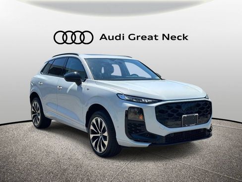 New 2026 Audi Q3 quattro 2.0T AWD/4WD image 9