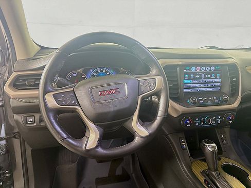 Used 2017 GMC Acadia Denali image 25