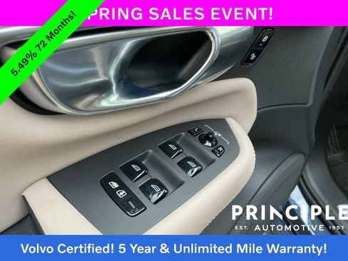 Certified 2025 Volvo XC90 T8 Plus w/ Protection Package Premier image 27
