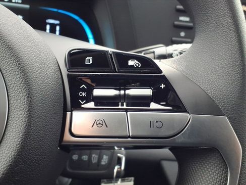 New 2026 Hyundai Elantra SE w/ Cargo Package image 11