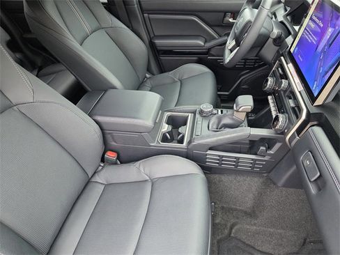 New 2025 Toyota 4Runner Limited image 12