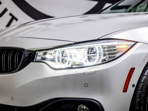 Used 2017 BMW 430i Convertible RWD image 14
