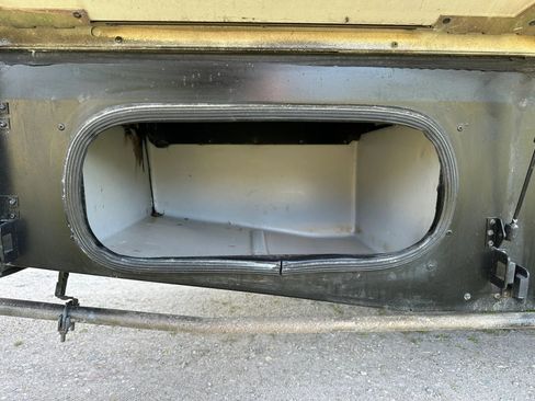 Used 2014 Mercedes-Benz Sprinter 3500 image 18