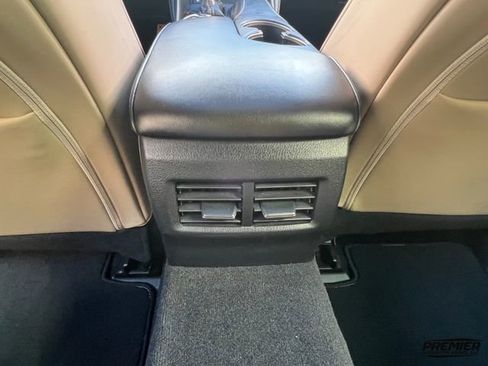 Used 2018 Lexus IS 300 image 45